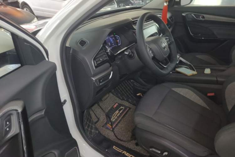 Used Dongfeng Aeolus AX7 2019 1.6T Automatic AI Pioneer Model China V Standard Driver Seat