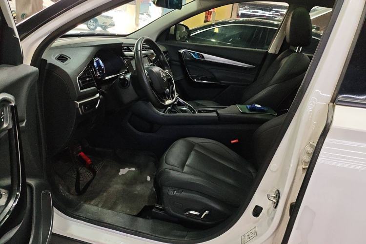 Used Dongfeng Aeolus AX7 2019 1.6T Automatic AI Navigation Model China V Standard Driver Seat