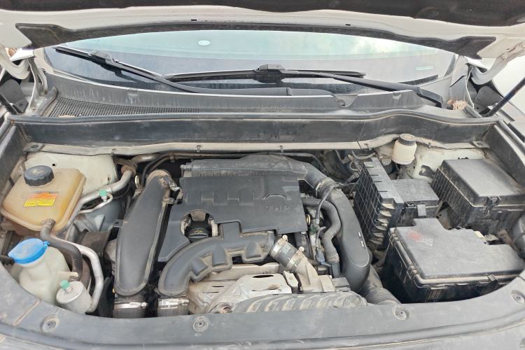 Used Dongfeng Aeolus AX7 2019 1.6T Automatic AI Navigation Model China V Standard Engine Bay