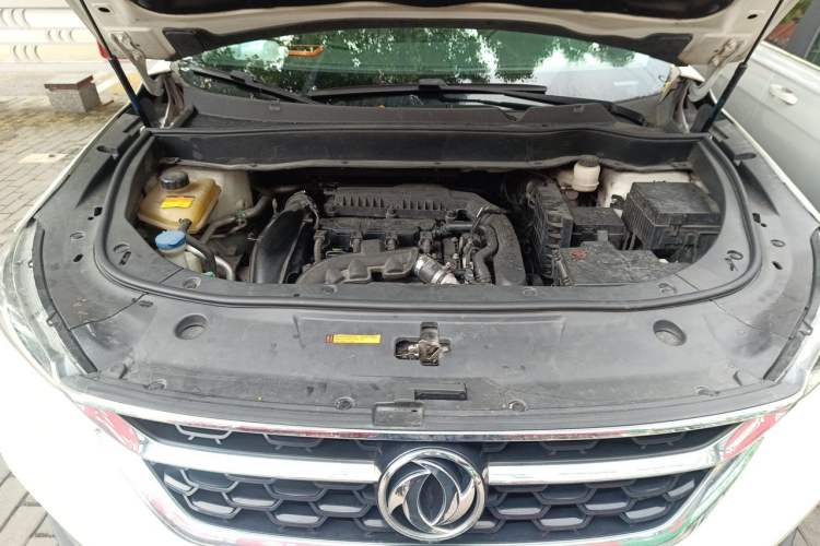 Used Dongfeng Aeolus AX7 2019 1.6T Automatic AI Navigation Model China V Standard Engine Bay