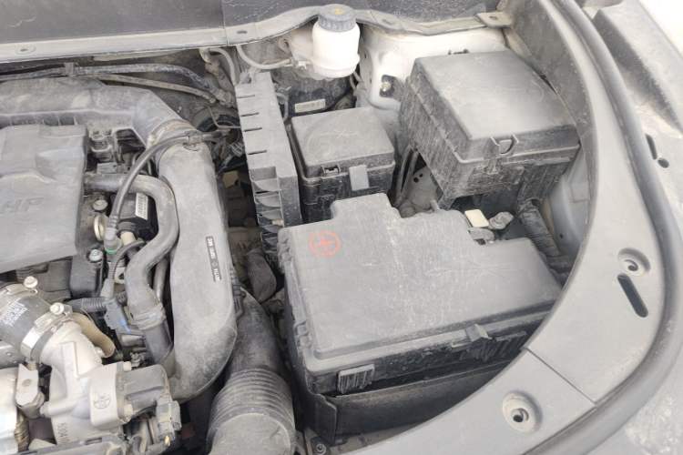 Used Dongfeng Aeolus AX7 2019 1.6T Automatic AI Navigation Model China V Standard Engine Bay Left