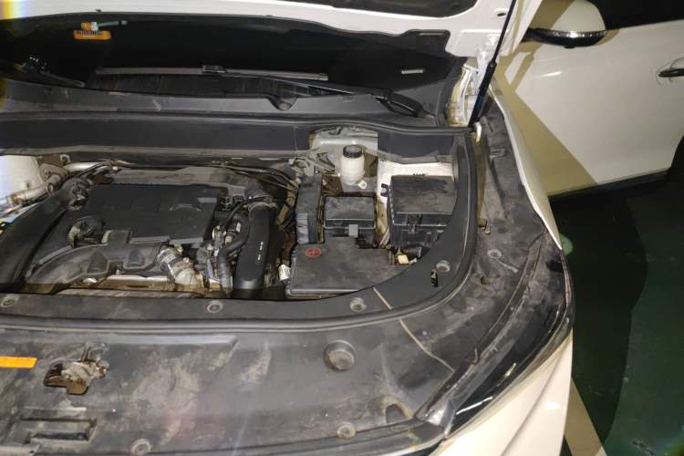 Used Dongfeng Aeolus AX7 2019 1.6T Automatic AI Navigation Model China V Standard Engine Bay Left