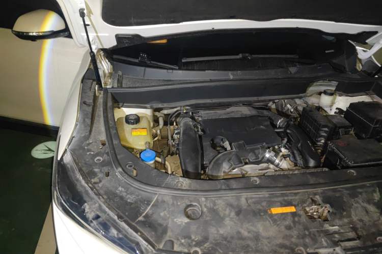 Used Dongfeng Aeolus AX7 2019 1.6T Automatic AI Navigation Model China V Standard Engine Bay Right