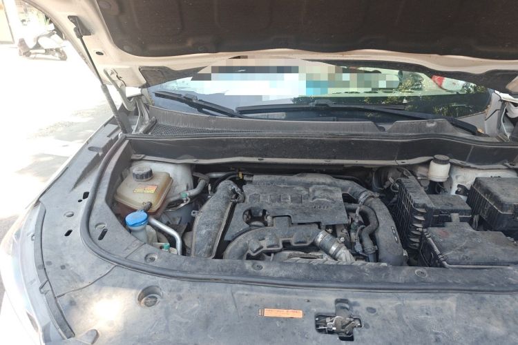 Used Dongfeng Aeolus AX7 2019 1.6T Automatic AI Navigation Model China V Standard Engine Bay Right