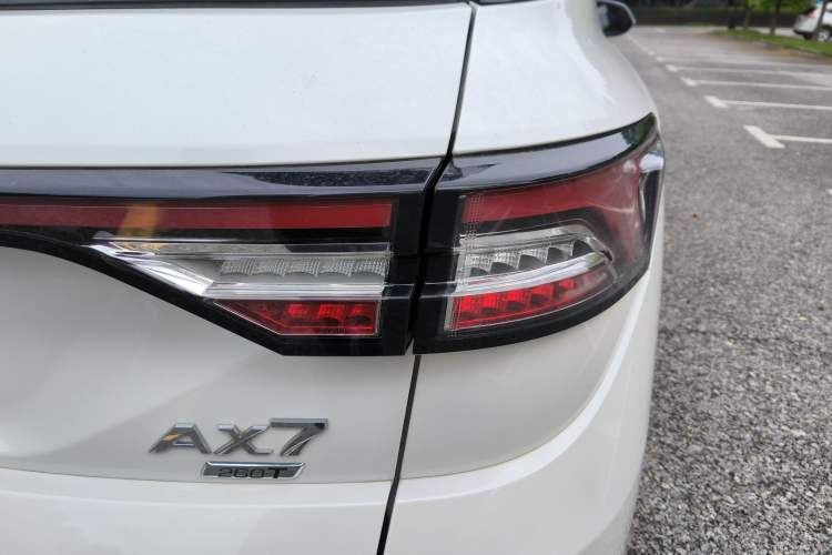 Used Dongfeng Aeolus AX7 2019 1.6T Automatic AI Navigation Model China V Standard Exterior 10