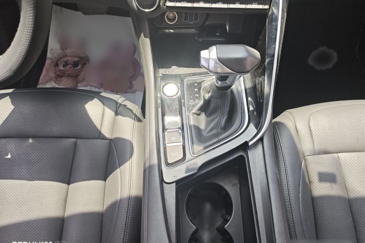 Used Dongfeng Aeolus AX7 2019 1.6T Automatic AI Navigation Model China V Standard Gear Lever