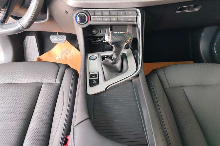 Used Dongfeng Aeolus AX7 2019 1.6T Automatic AI Navigation Model Enjoyment Version China VI Standard Gear Lever