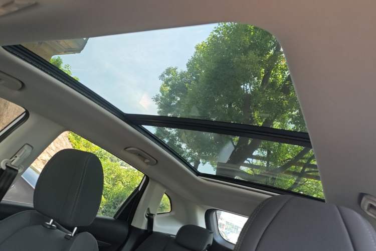 Used Dongfeng Aeolus AX7 2019 1.6T Automatic AI Pioneer Model China V Standard Headliner