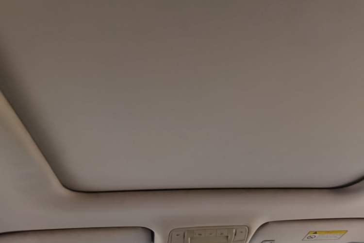 Used Dongfeng Aeolus AX7 2019 1.6T Automatic AI Pioneer Model China V Standard Headliner