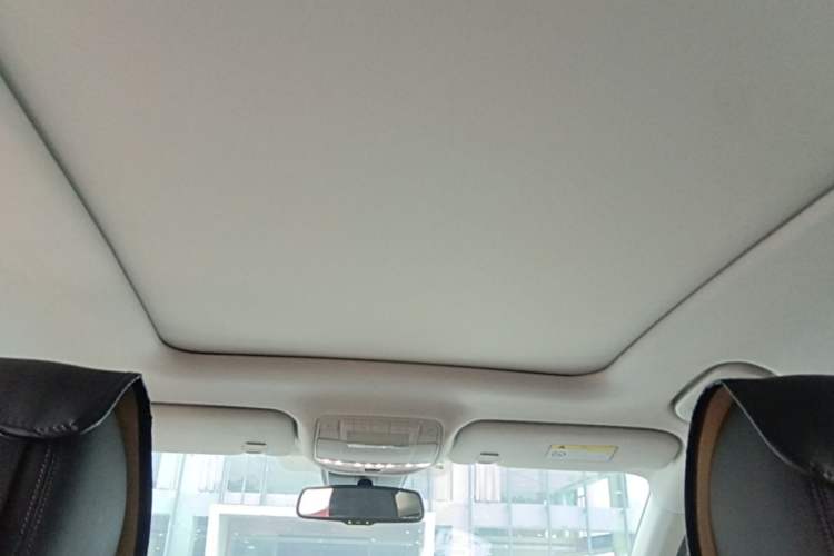 Used Dongfeng Aeolus AX7 2019 1.6T Automatic AI Navigation Model China V Standard Headliner