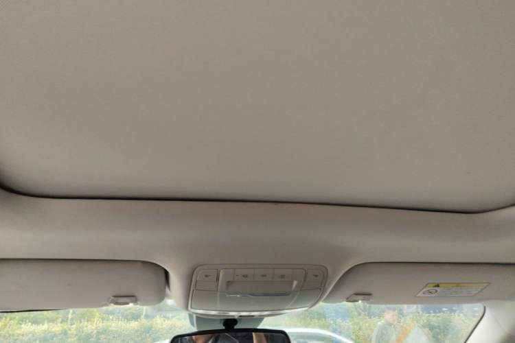 Used Dongfeng Aeolus AX7 2019 1.6T Automatic AI Navigation Model China V Standard Headliner