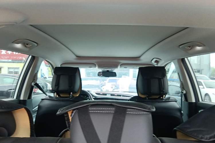 Used Dongfeng Aeolus AX7 2019 1.6T Automatic AI Navigation Model China V Standard Headliner