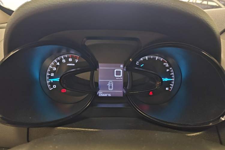 Used Dongfeng Aeolus AX7 2019 Classic 230T Manual Elite Model China VI Standard Instrument Cluster