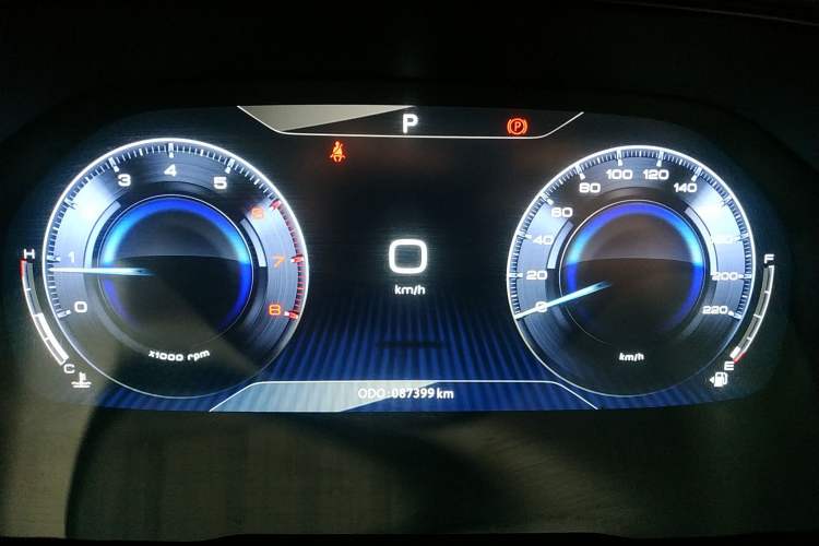 Used Dongfeng Aeolus AX7 2019 1.6T Automatic AI Navigation Model China V Standard Instrument Cluster