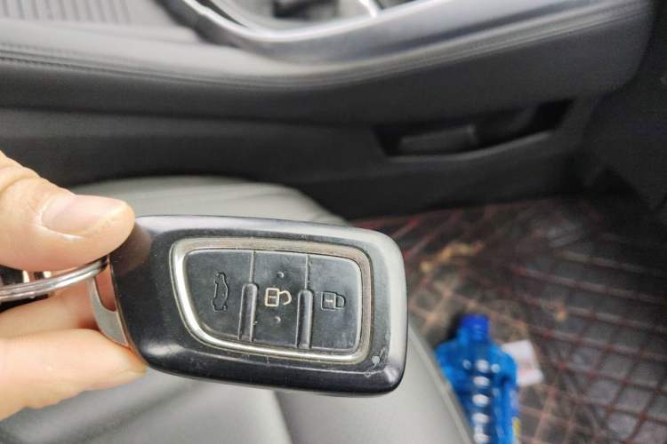 Used Dongfeng Aeolus AX7 2019 1.6T Automatic AI Navigation Model China V Standard Interior 1