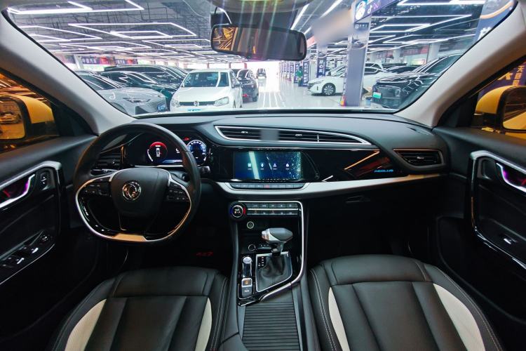 Used Dongfeng Aeolus AX7 2019 1.6T Automatic AI Navigation Model Enjoyment Version China VI Standard Interior 1