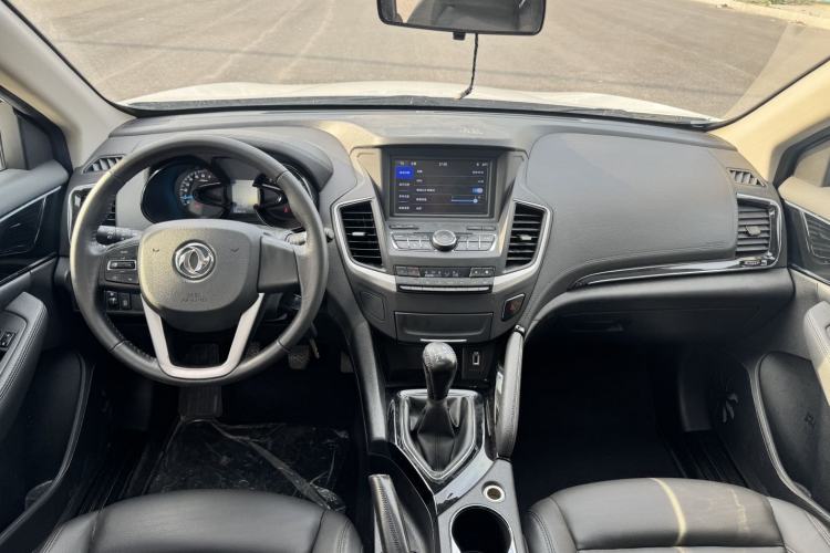 Used Dongfeng Aeolus AX7 2019 Classic 230T Manual Elite Model China VI Standard Interior 2