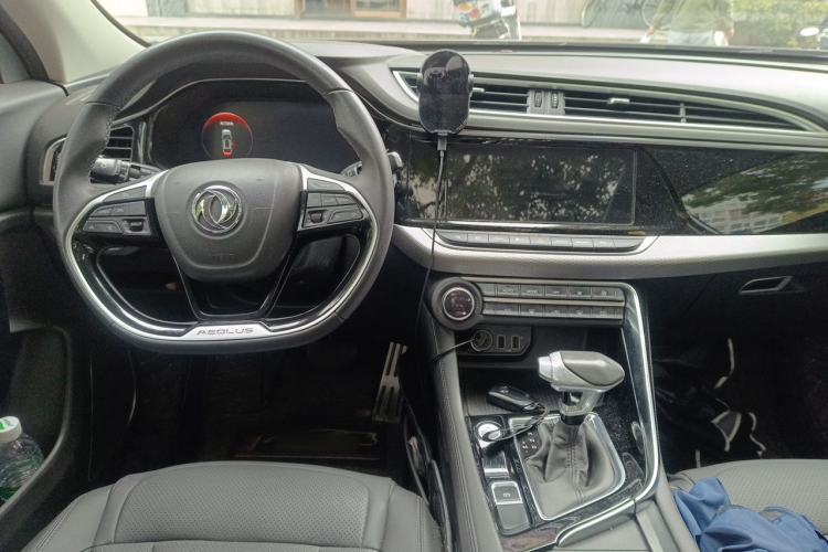 Used Dongfeng Aeolus AX7 2019 1.6T Automatic AI Navigation Model China V Standard Interior 2