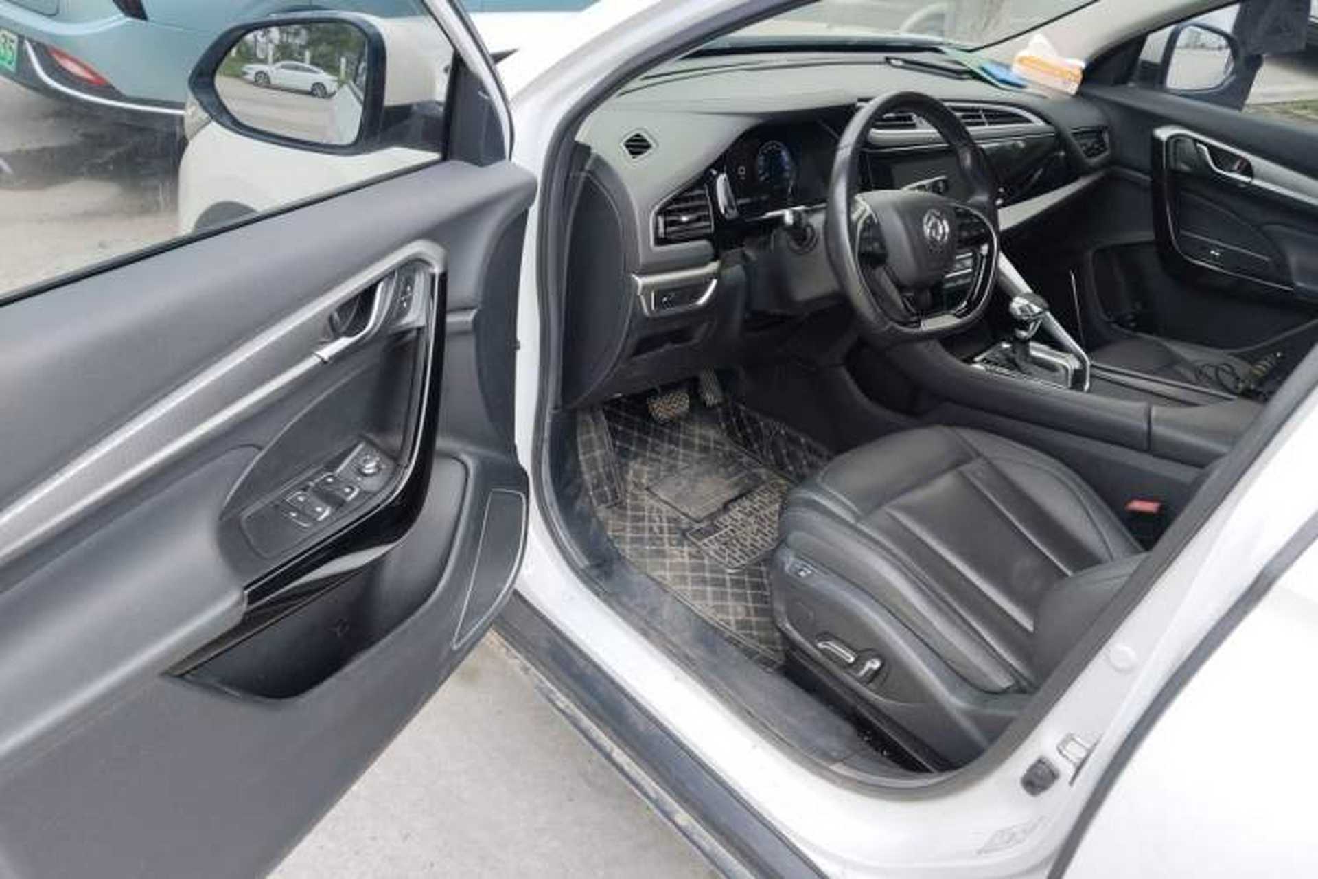 Used Dongfeng Aeolus AX7 2019 1.6T Automatic AI Navigation Model China V Standard Interior 3