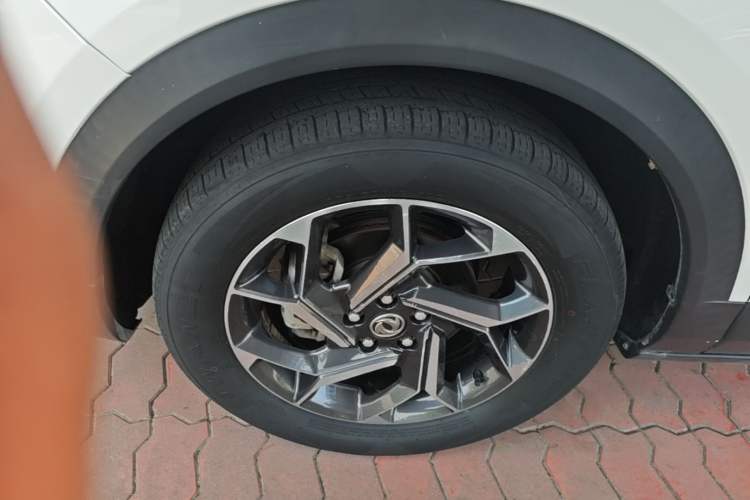 Used Dongfeng Aeolus AX7 2019 1.6T Automatic AI Pioneer Model China V Standard Left Front Wheel Hub