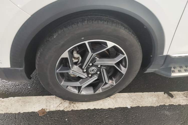 Used Dongfeng Aeolus AX7 2019 1.6T Automatic AI Pioneer Model China V Standard Left Front Wheel Hub