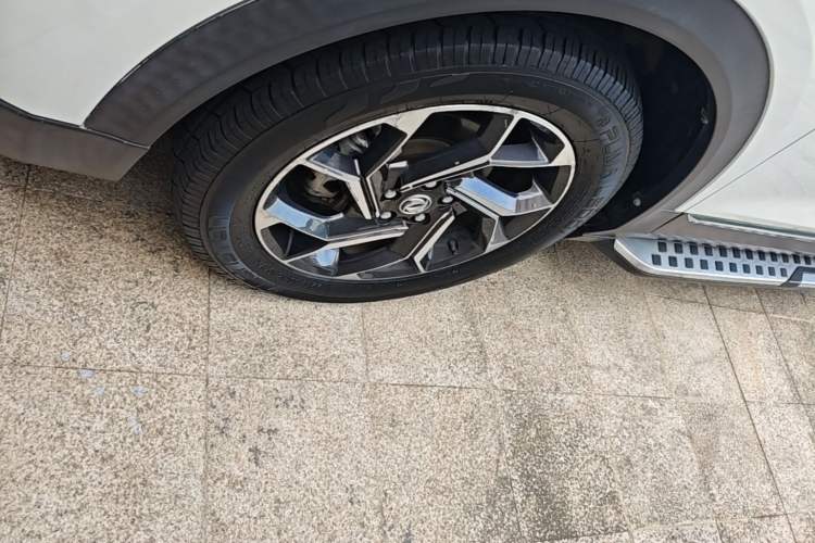 Used Dongfeng Aeolus AX7 2019 1.6T Automatic AI Pioneer Model China V Standard Left Front Wheel Hub