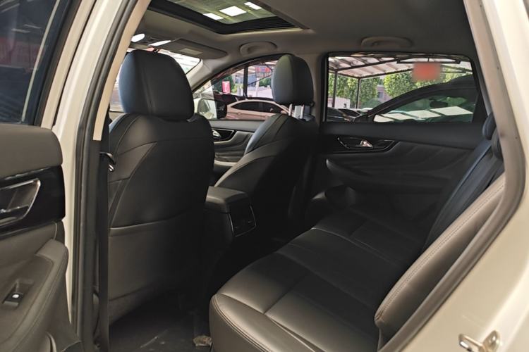 Used Dongfeng Aeolus AX7 2019 Classic 230T Manual Elite Model China VI Standard Left Rear Seat