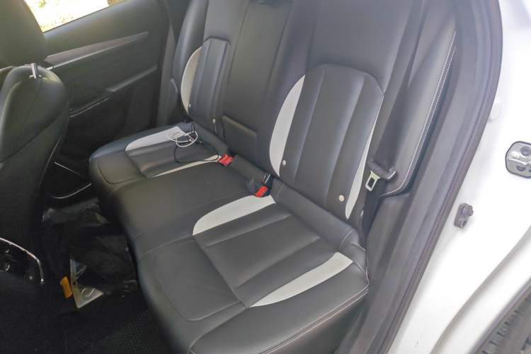 Used Dongfeng Aeolus AX7 2019 1.6T Automatic AI Navigation Model China V Standard Left Rear Seat