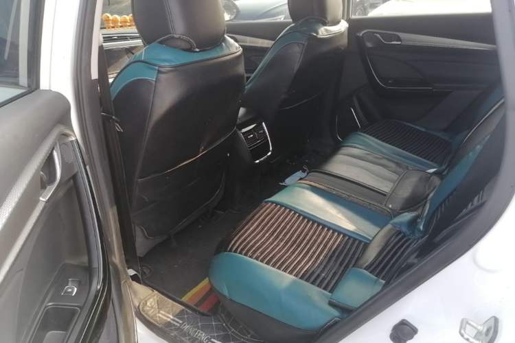 Used Dongfeng Aeolus AX7 2019 1.6T Automatic AI Pioneer Model China V Standard Left Rear Seat