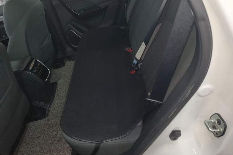 Used Dongfeng Aeolus AX7 2019 1.6T Automatic AI Pioneer Model China V Standard Left Rear Seat