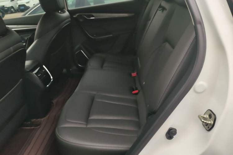 Used Dongfeng Aeolus AX7 2019 1.6T Automatic AI Navigation Model China V Standard Left Rear Seat