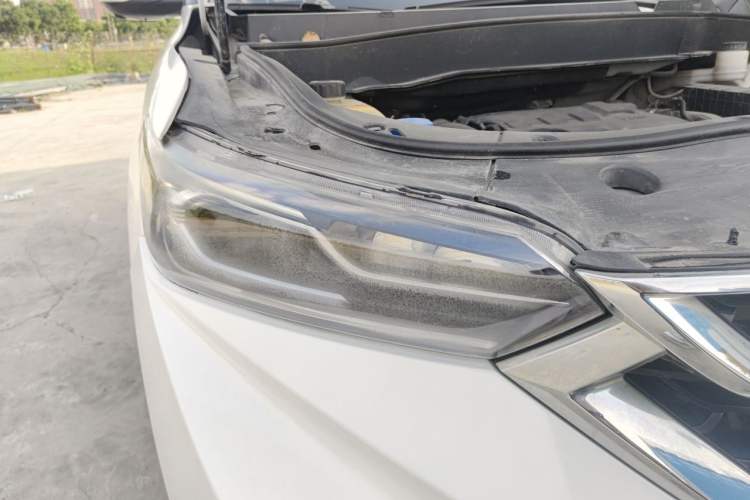 Used Dongfeng Aeolus AX7 2019 1.6T Automatic AI Navigation Model China V Standard Right Front Headlight