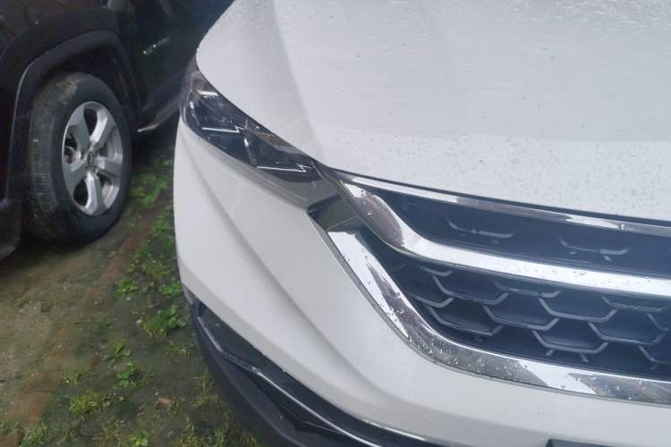 Used Dongfeng Aeolus AX7 2019 1.6T Automatic AI Pioneer Model China V Standard Right Front Headlight