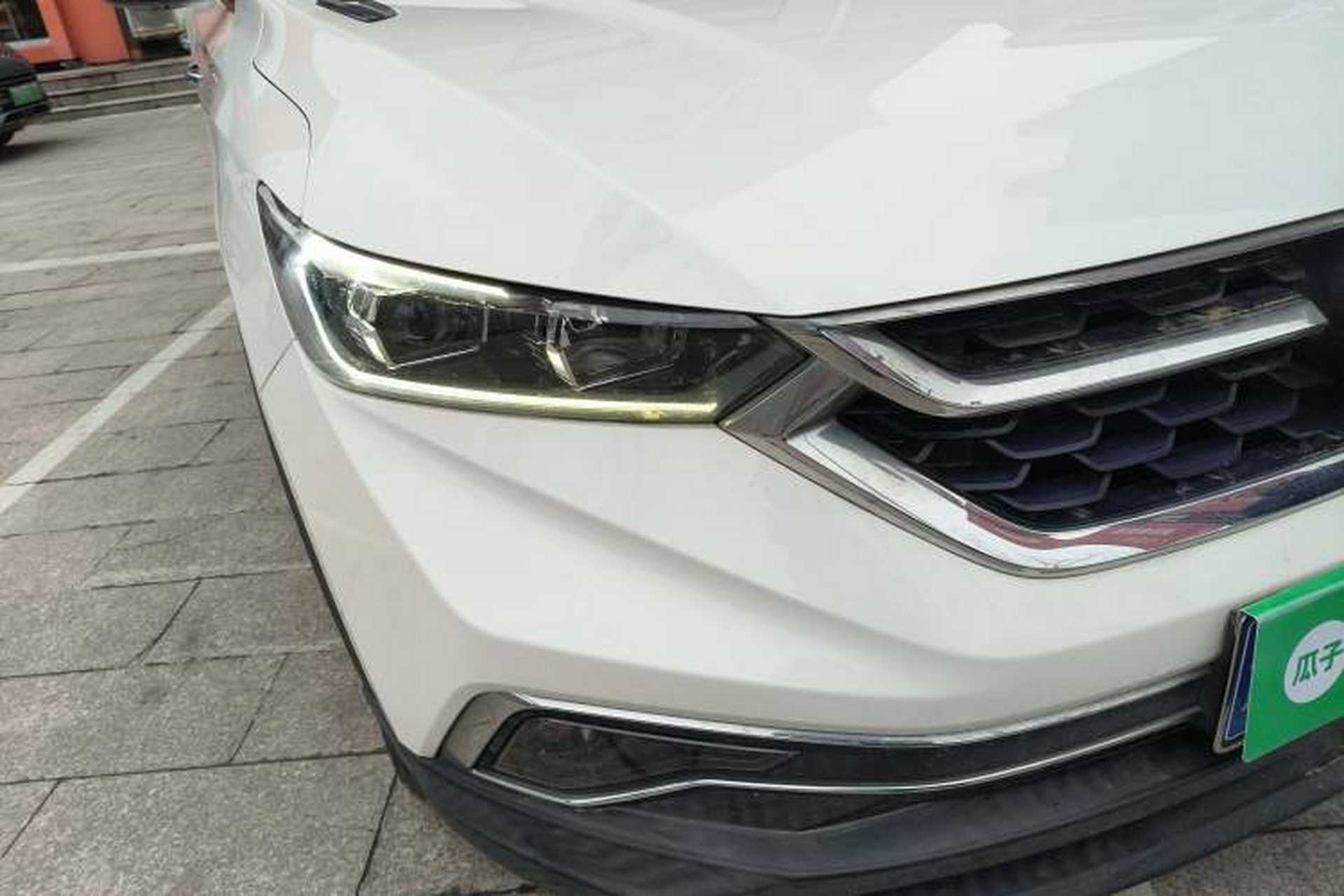 Used Dongfeng Aeolus AX7 2019 1.6T Automatic AI Pioneer Model China V Standard Right Front Headlight