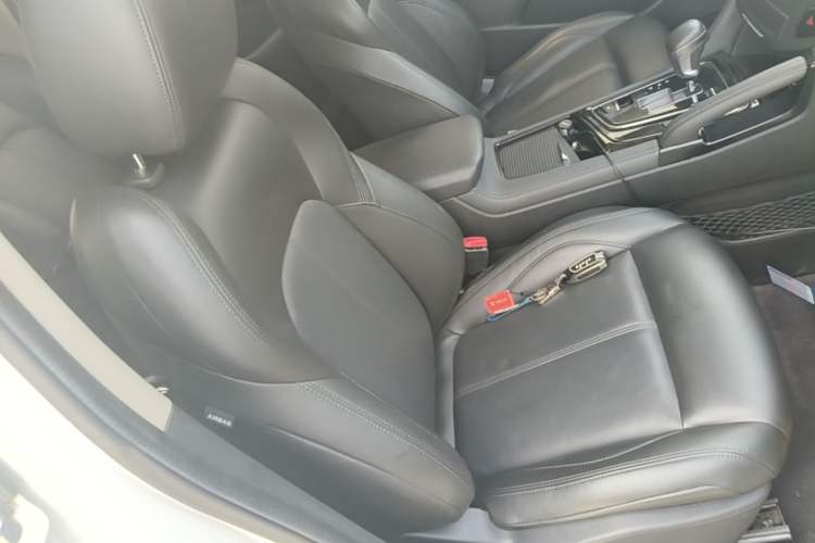 Used Dongfeng Aeolus AX7 2019 Classic 230T Automatic Luxury Top-Selling Model China V Standard Right Front Seat