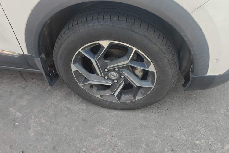 Used Dongfeng Aeolus AX7 2019 1.6T Automatic AI Navigation Model China V Standard Right Front Wheel Hub
