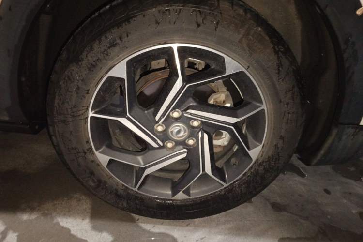 Used Dongfeng Aeolus AX7 2019 1.6T Automatic AI Pioneer Model China V Standard Right Front Wheel Hub