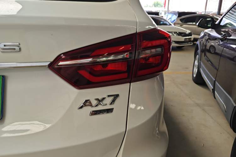 Used Dongfeng Aeolus AX7 2019 Classic 230T Manual Elite Model China VI Standard Right Rear Taillight