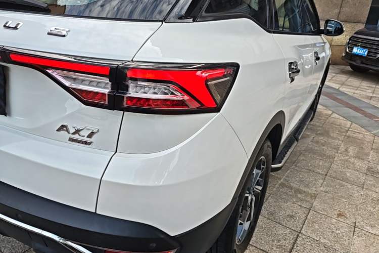 Used Dongfeng Aeolus AX7 2019 1.6T Automatic AI Pioneer Model China V Standard Right Rear Taillight