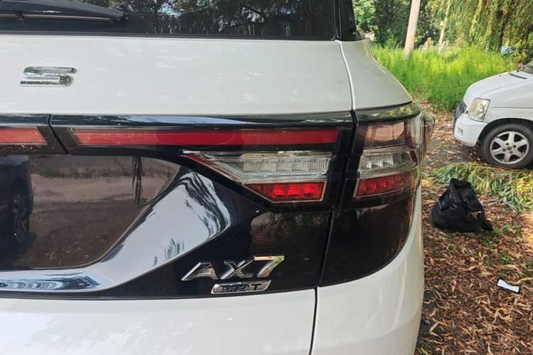 Used Dongfeng Aeolus AX7 2019 1.6T Automatic AI Pioneer Model China V Standard Right Rear Taillight