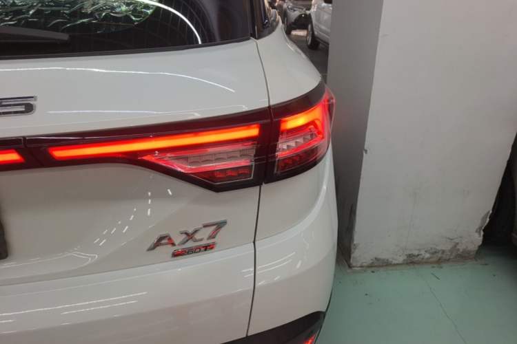 Used Dongfeng Aeolus AX7 2019 1.6T Automatic AI Pioneer Model China V Standard Right Rear Taillight