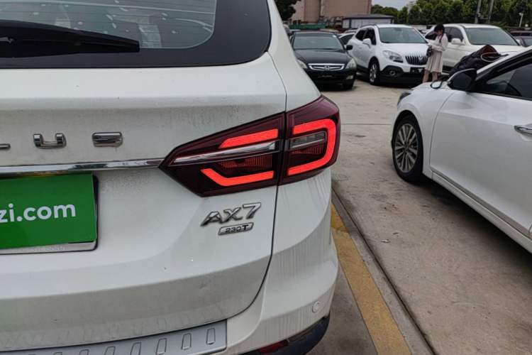 Used Dongfeng Aeolus AX7 2019 Classic 230T Manual Luxury Model China VI Standard Right Rear Taillight