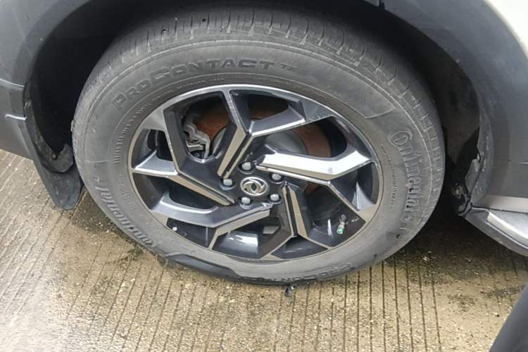 Used Dongfeng Aeolus AX7 2019 1.6T Automatic AI Navigation Model China V Standard Right Rear Wheel Hub