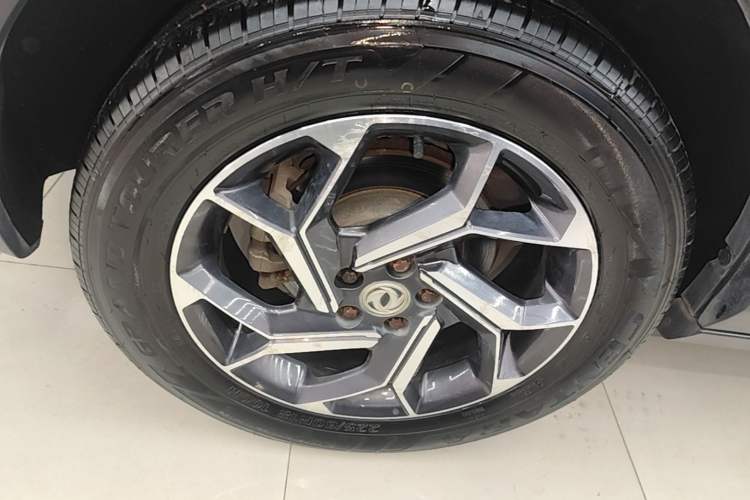 Used Dongfeng Aeolus AX7 2019 1.6T Automatic AI Navigation Model Enjoyment Version China VI Standard Right Rear Wheel Hub