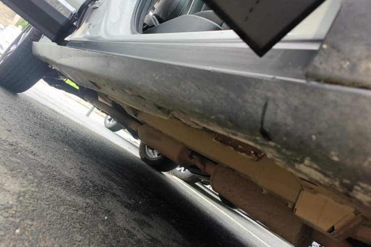 Used Dongfeng Aeolus AX7 2019 1.6T Automatic AI Pioneer Model China V Standard Right Side Sill