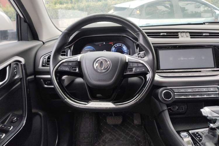 Used Dongfeng Aeolus AX7 2019 1.6T Automatic AI Navigation Model China V Standard Steering Wheel