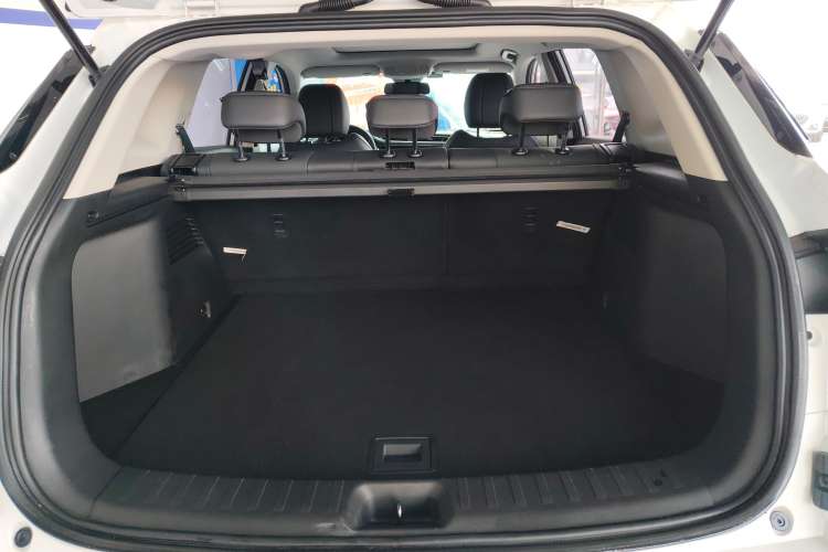 Used Dongfeng Aeolus AX7 2019 1.6T Automatic AI Navigation Model Enjoyment Version China VI Standard Trunk