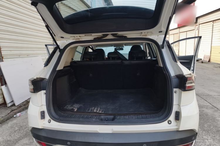 Used Dongfeng Aeolus AX7 2019 1.6T Automatic AI Pioneer Model China V Standard Trunk