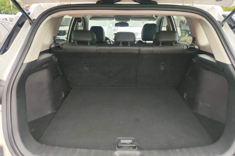 Used Dongfeng Aeolus AX7 2019 1.6T Automatic AI Navigation Model China V Standard Trunk