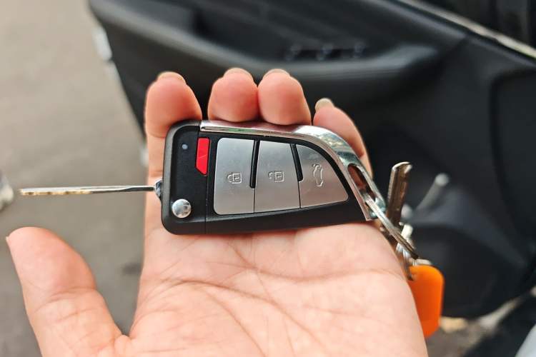 Used Dongfeng Aeolus AX7 2019 Classic 230T Manual Elite Model China V Standard Vehicle Key